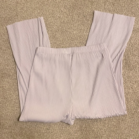 ASOS Pleated Lavender Wide Leg Capris- Size 8 - Picture 4 of 4